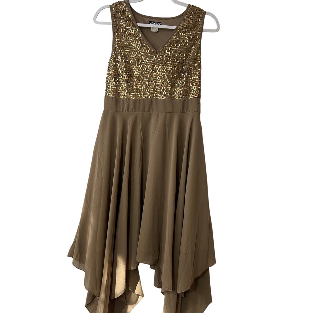 Venus Gold Sequins Sleeveless Cocktail Party Dress Size 2 V-Neck Knee Length